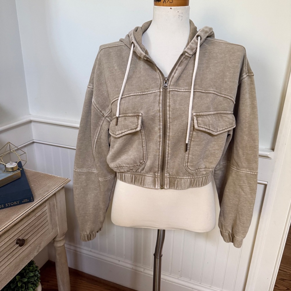 Urban Outfitters Cropped Zip Up Hoodie Tan Acid Wash Utility Flap Pocket‎ Small